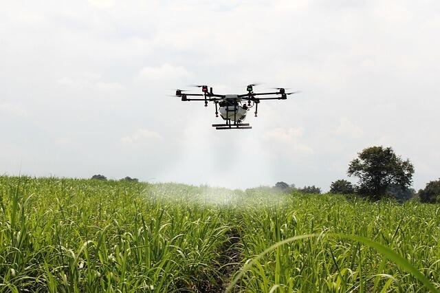 drony w rolnictwie / autor: Pixabay