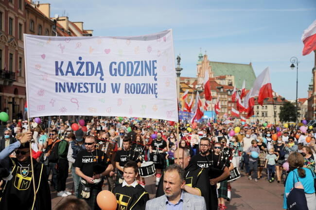 Marsz dla Życia i Rodziny w Warszawie / autor: PAP/Leszek Szymański
