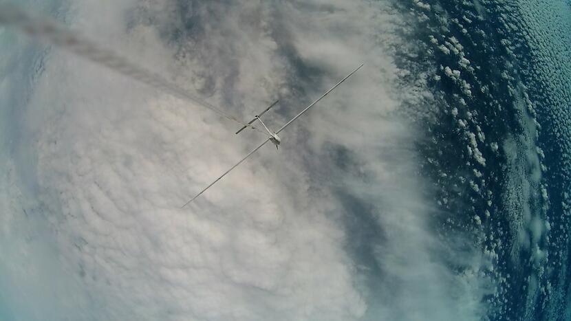 Fot 4. Dron ULEP-1 na wysokości 24 kilometrów (widok z balonu). / autor: ITP