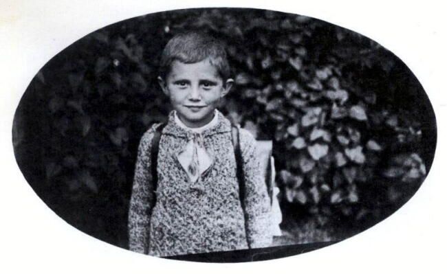 Józef Ratzinger w wieku 5 lat / autor: PAP/EPA/ERZBISTUM MUENCHEN-FREISING / HO