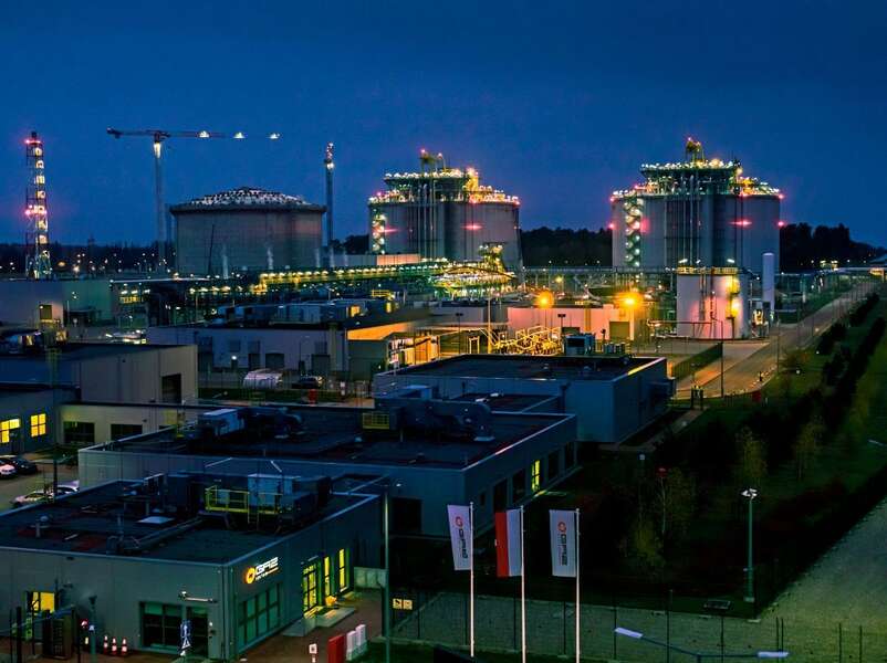 Zbiorniki LNG w terminalu gazowym w Świnoujściu / autor: materiały prasowe Gaz-System