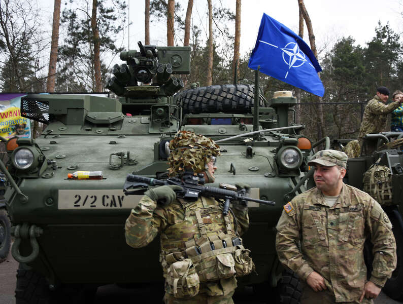 Pokaz sił NATO / autor: fot. Fratria