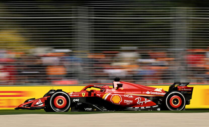 Bolid teamu Ferrari / autor: PAP/EPA/JOEL CARRETT